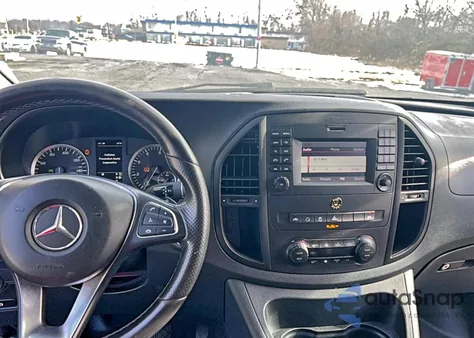 2018 Mercedes-Benz Metris from USA, damaged, VIN WD4PG2EE2J3492935